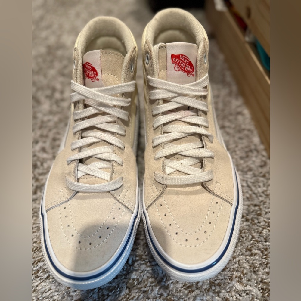 VANS SK8- high top skate shoes